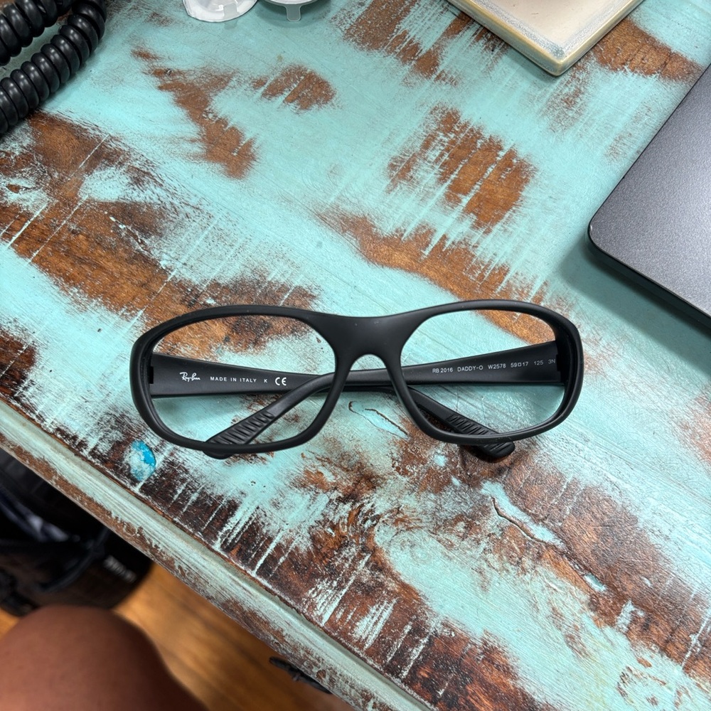 Ray-Ban Black Sunglasses/Eyeglasses